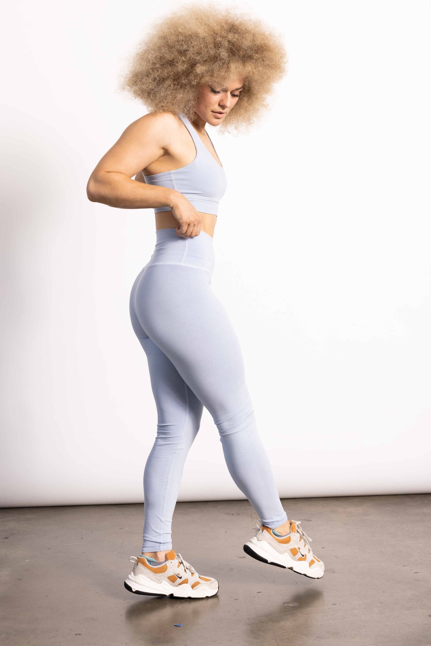 SUSTAINABLE COTTON YOGA SETS