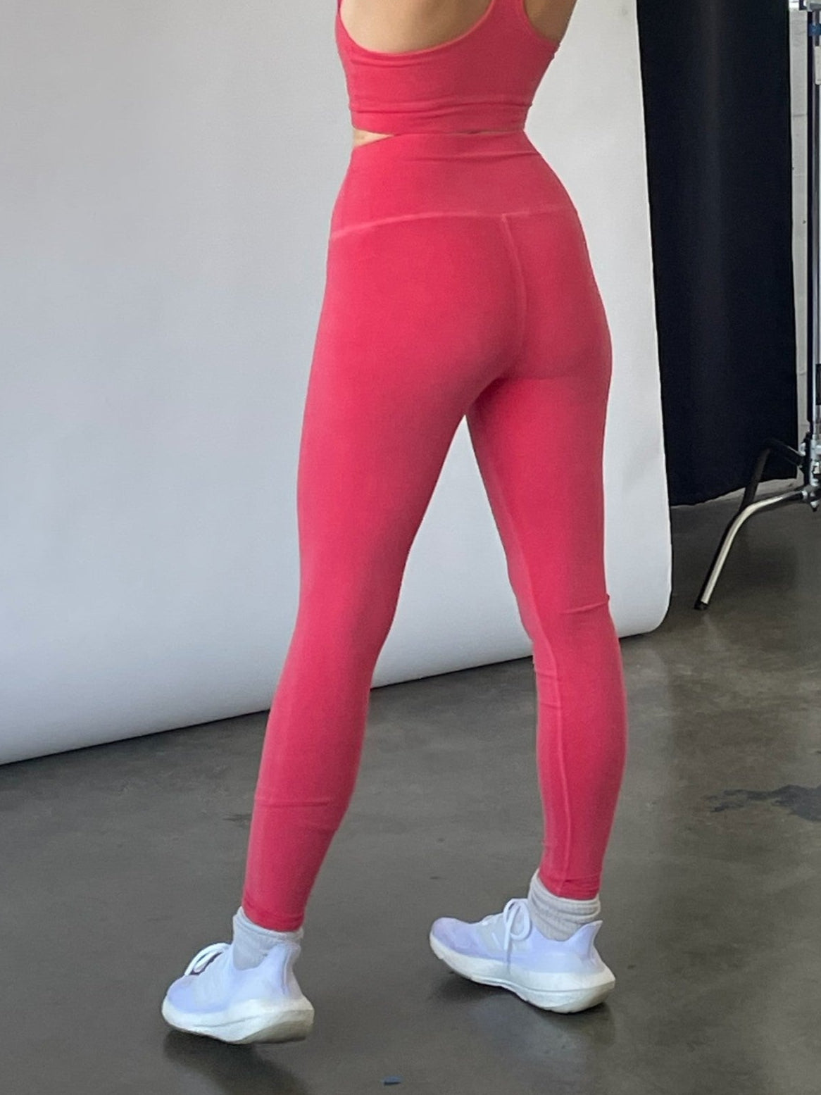 The Sustainable Everyday Yoga Legging
